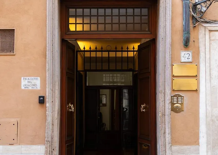 Apartment Borghese 42 Rome