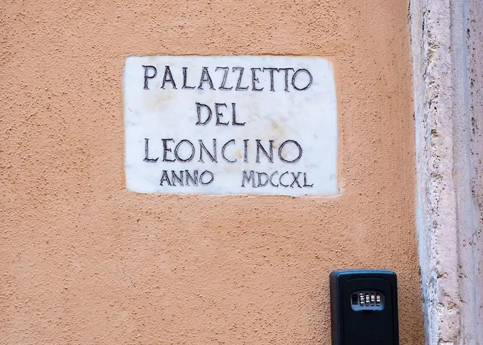 Apartment Borghese 42 *