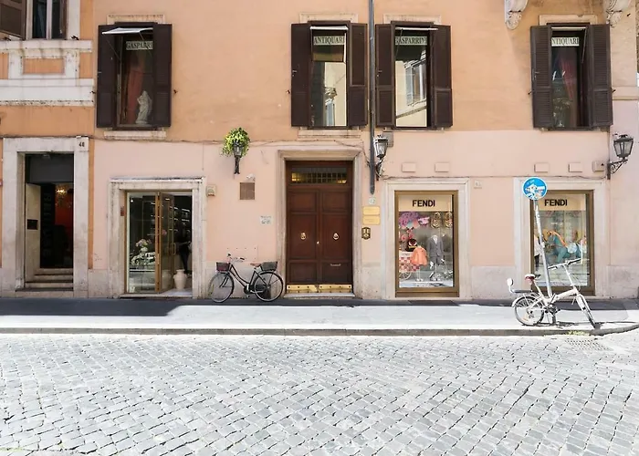 Apartment Borghese 42 Rome